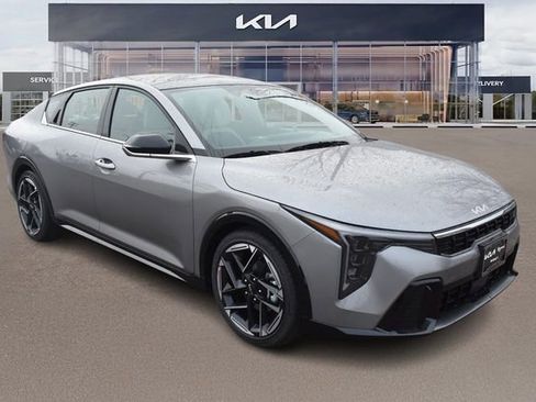 New 2026 Kia K4 GT-Line image 11