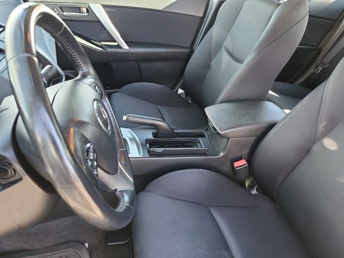 Used 2010 MAZDA MAZDA3 s Sport image 11