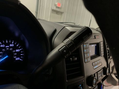 Used 2022 Ford F250 XL w/ Power Equipment Group image 29