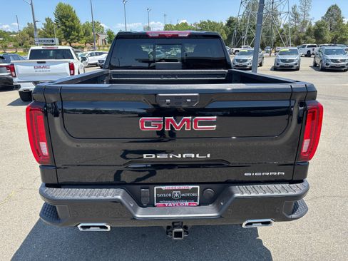 New 2025 GMC Sierra 1500 Denali w/ Denali Reserve Package image 6