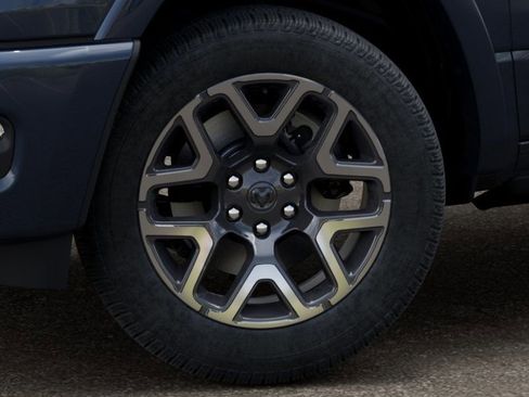 New 2026 RAM 1500 Laramie w/ Laramie Preferred Package AWD/4WD image 9