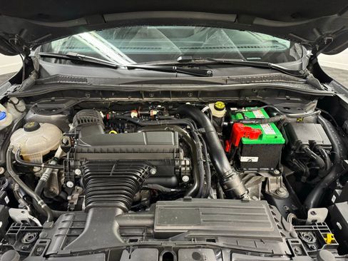 Used 2024 Ford Escape Platinum image 10