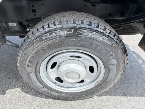 Used 2019 Ford F250 XL w/ Power Equipment Group AWD/4WD image 11