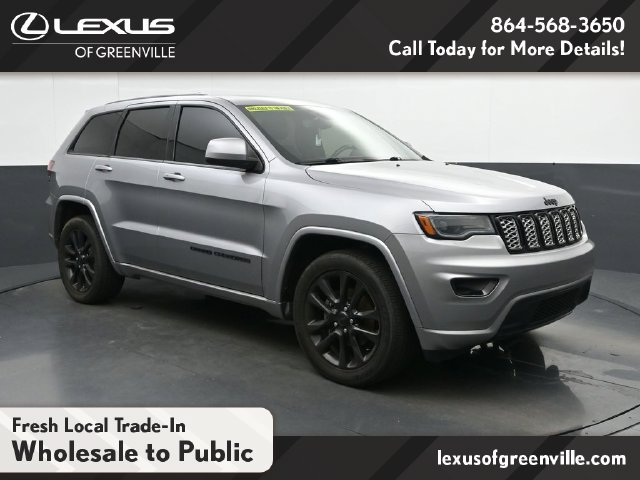 Used 2020 Jeep Grand Cherokee Altitude RWD image 1