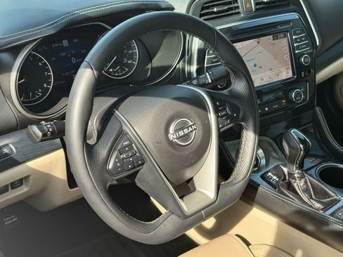 Used 2023 Nissan Maxima Platinum w/ Sport Mat Group image 19