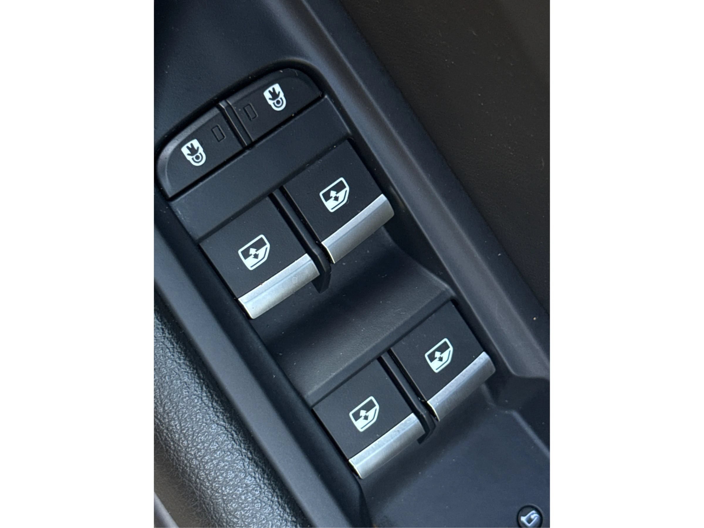 Used 2023 Audi Q5 2.0T Premium AWD/4WD image 39