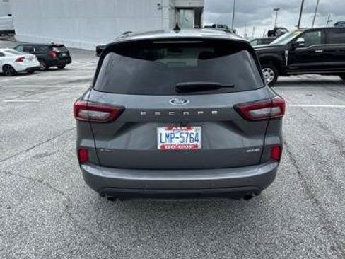 Certified 2024 Ford Escape ST-Line w/ Tech Pack #1 AWD/4WD image 10