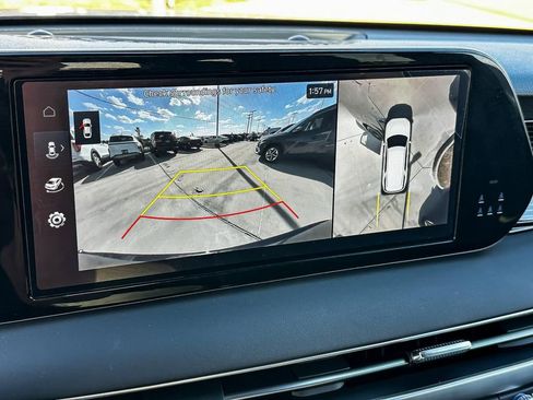 Used 2025 Hyundai Palisade Calligraphy image 24