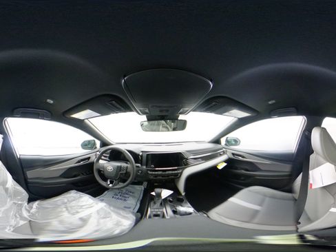 New 2026 Toyota Camry SE image 33