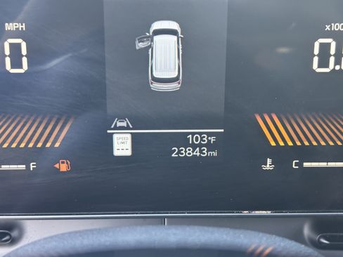 Certified 2026 Kia Carnival FWD image 28