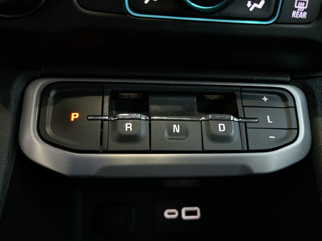 Used 2023 GMC Acadia SLE w/ Driver Convenience Package AWD/4WD image 15