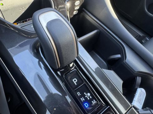 Used 2026 Toyota Crown Platinum image 32