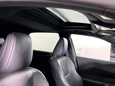 Used 2024 Lexus RX 350 Premium image 13