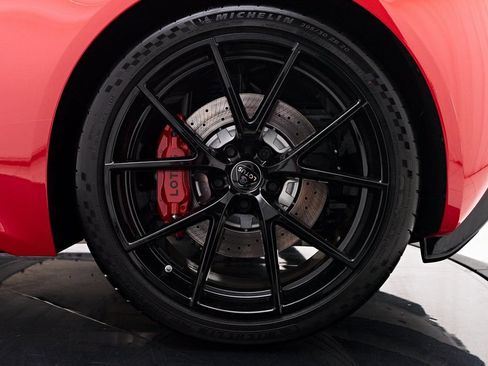 Used 2025 Lotus Emira RWD image 35