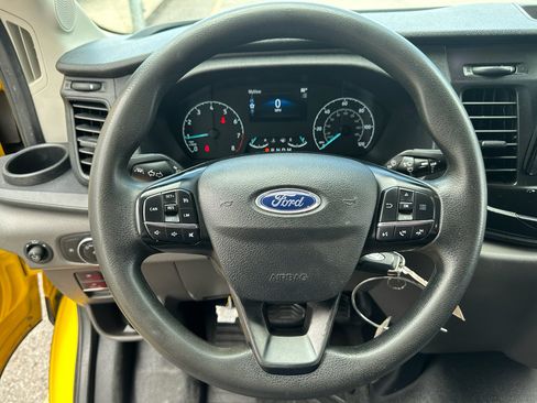 Used 2022 Ford Transit 250 148 High Roof Extended w/ Parcel Delivery Package RWD image 18