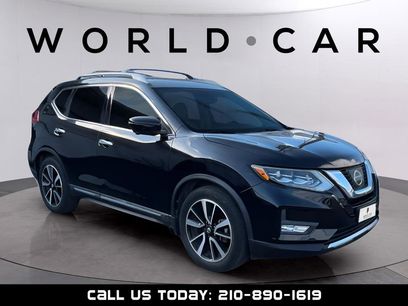 Used 2017 Nissan Rogue SL w/ SL Premium Package