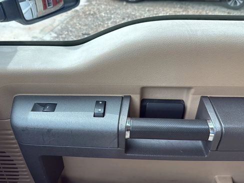 Used 2012 Ford F250 XLT w/ XLT Interior Pkg RWD image 25