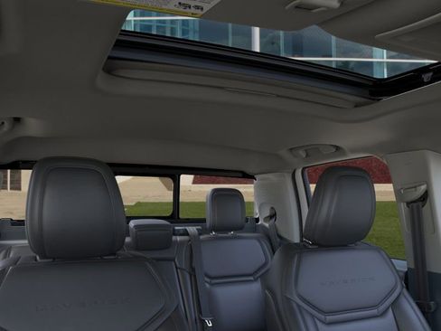 New 2026 Ford Maverick Lariat w/ Black Appearance Package image 12