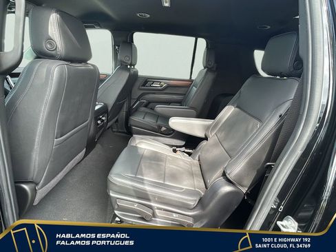 Certified 2025 GMC Yukon XL Denali AWD/4WD image 26