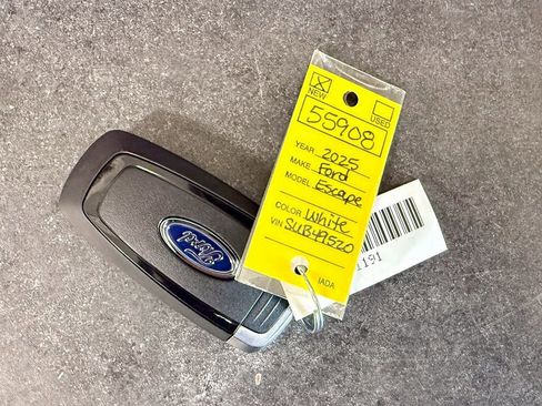 New 2025 Ford Escape Active image 34