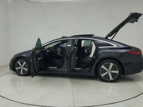Used 2023 Mercedes-Benz EQS 450+ Sedan image 71