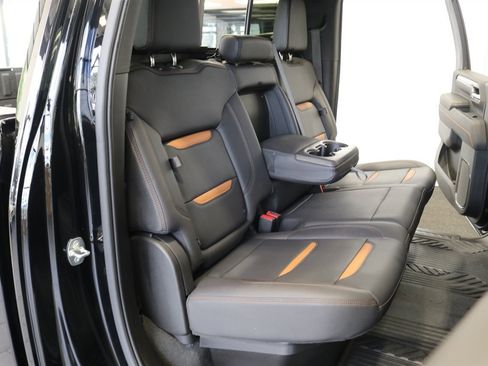 Used 2024 GMC Sierra 3500 AT4 w/ AT4 Premium Plus Package AWD/4WD image 20