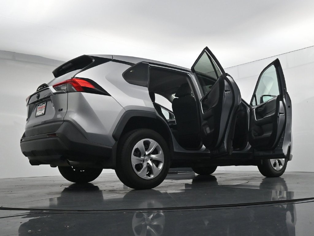 Used 2023 Toyota RAV4 LE FWD image 43