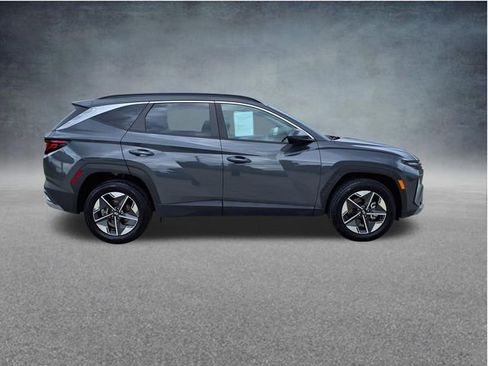 Used 2025 Hyundai Tucson SEL AWD/4WD image 9
