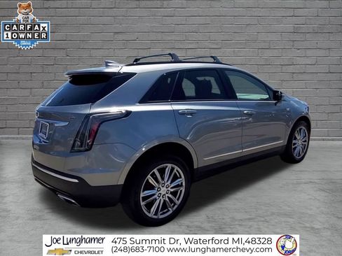 Certified 2023 Cadillac XT5 Sportv w/ LPO, Floor Liner Package AWD/4WD image 8