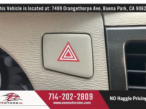 Used 2014 Toyota Sienna XLE image 34