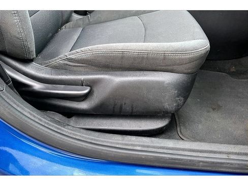 Used 2018 Chevrolet Cruze LT w/ Convenience Package FWD image 51