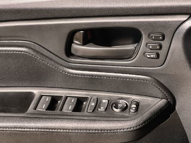 Used 2024 Honda Odyssey EX-L image 30