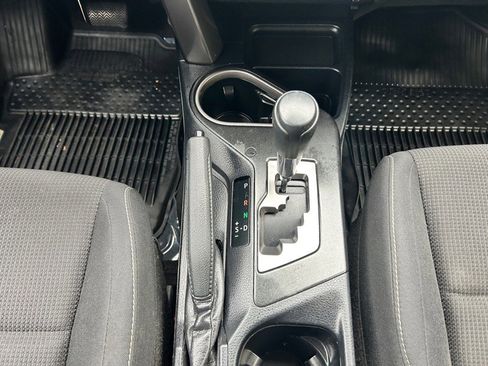 Used 2017 Toyota RAV4 XLE image 19