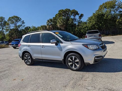 Used 2018 Subaru Forester 2.5i Premium w/ All-Weather Package image 2