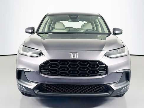 Certified 2024 Honda HR-V LX image 2