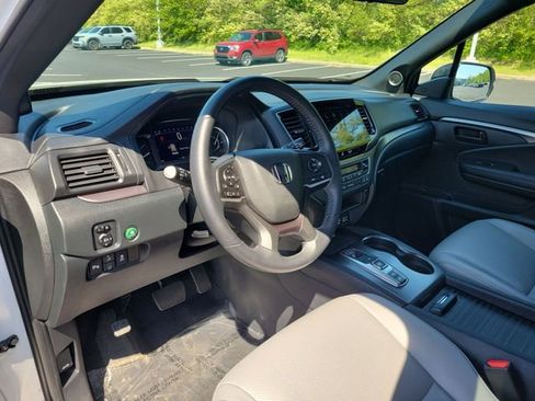 Used 2023 Honda Passport EX-L image 18