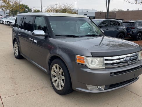 Used 2009 Ford Flex Limited image 3