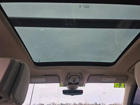 Used 2019 Audi Q5 2.0T Premium Plus w/ Premium Plus Package image 11