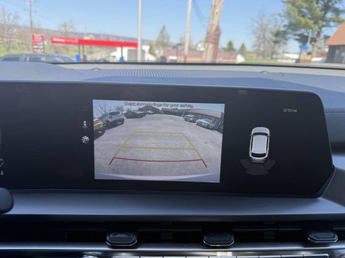 Used 2025 Kia Telluride S image 14