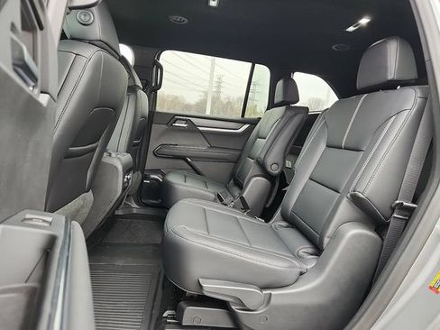 New 2026 GMC Acadia Elevation w/ Elevation Premium Package FWD image 6