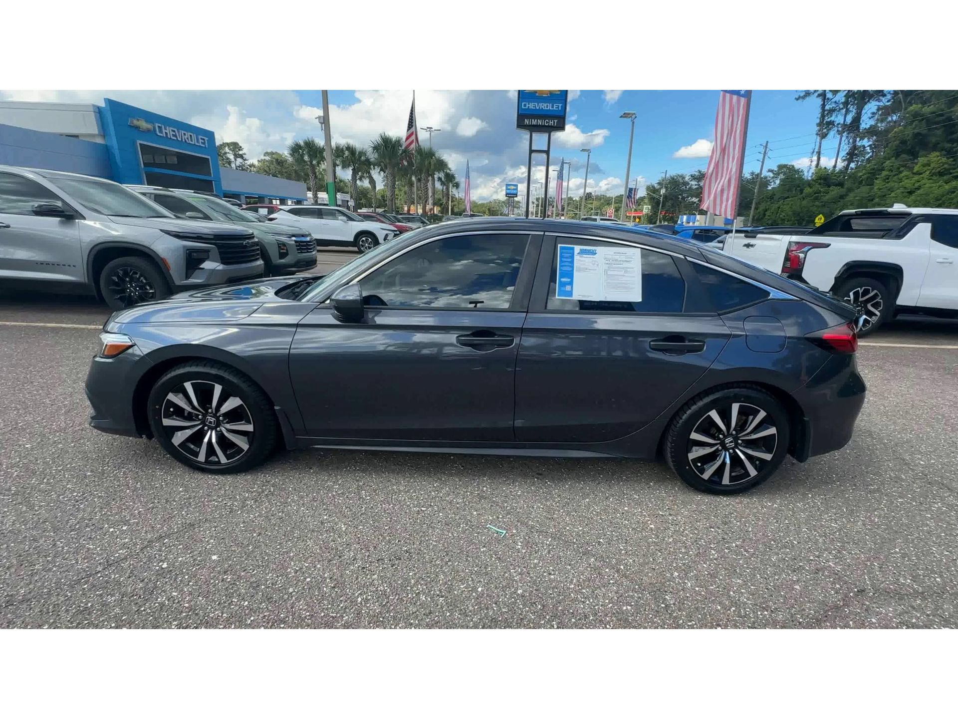 Used 2024 Honda Civic EX-L image 5