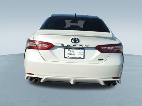 Used 2020 Toyota Camry XSE image 7