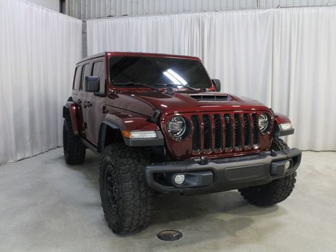 Used 2021 Jeep Wrangler Unlimited Rubicon w/ Xtreme Recon 35" Tire Package AWD/4WD image 38