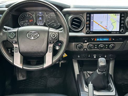Used 2022 Toyota Tacoma TRD Pro AWD/4WD image 14