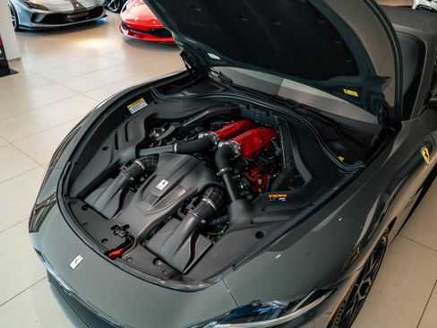 Used 2024 Ferrari Roma Spider image 32