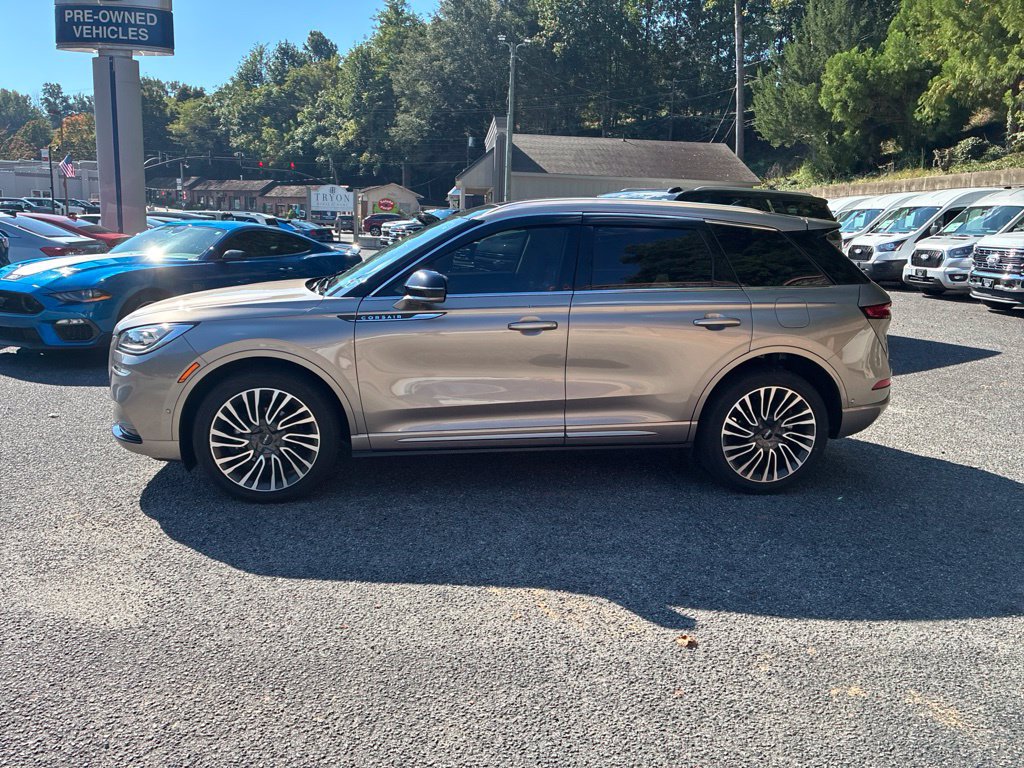 Used 2021 Lincoln Corsair Reserve w/ Equipment Group 201A AWD/4WD image 7