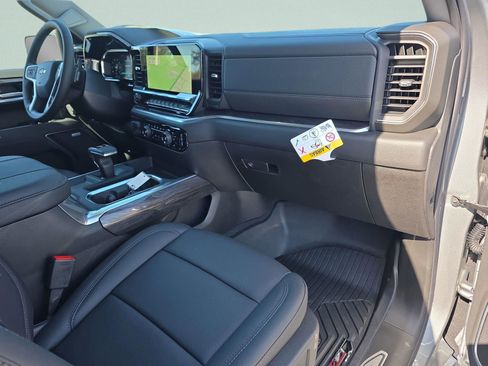 New 2026 Chevrolet Silverado 1500 LTZ w/ LTZ Premium Package image 18