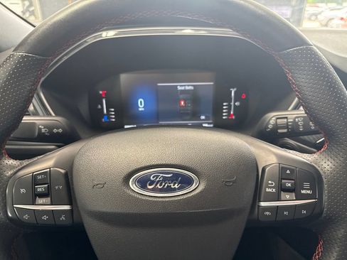 Used 2024 Ford Escape ST-Line AWD/4WD image 25