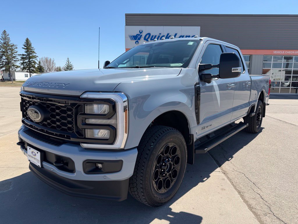 New 2026 Ford F350 Lariat w/ Black Appearance Package AWD/4WD image 1