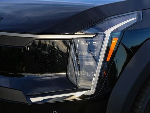 Used 2026 Kia EV9 Light RWD image 5